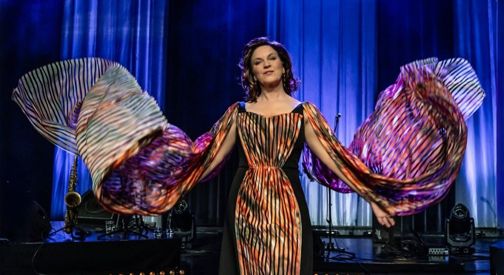 Fay Claassen sings Barbra’s Christmas Songs in Waalwijk