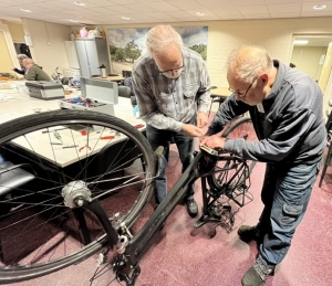 Repair Café Drunen — markt-eten in Waalwijk