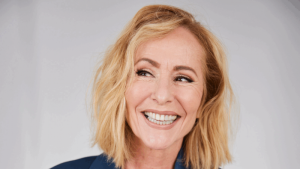 Angela Groothuizen — theater in Waalwijk